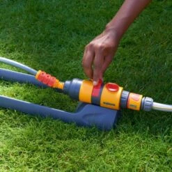 Hozelock Rasensprenger AquaSave Pro 220 -Garten Quelle 6279996 103370 A 01